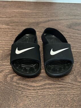 Nike Size 6 Toddler Kawa Slide Sandals